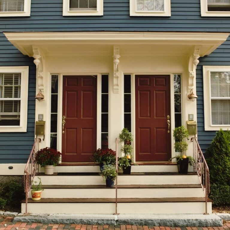 What is Mid-Market Commercial Real Estate?